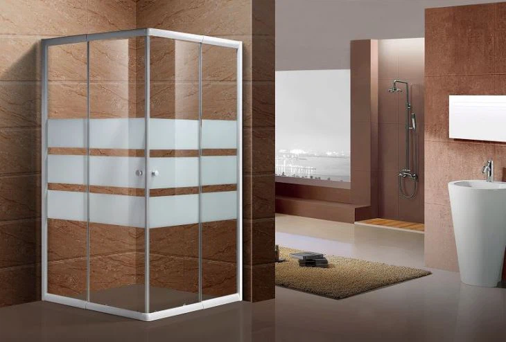 ฉากกั้นอาบน้ำหรูหราขนาดใหญ่